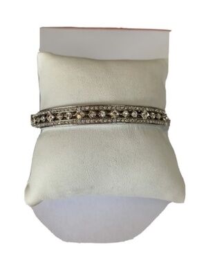 $75 Carolee silver tone rhinestone bangle